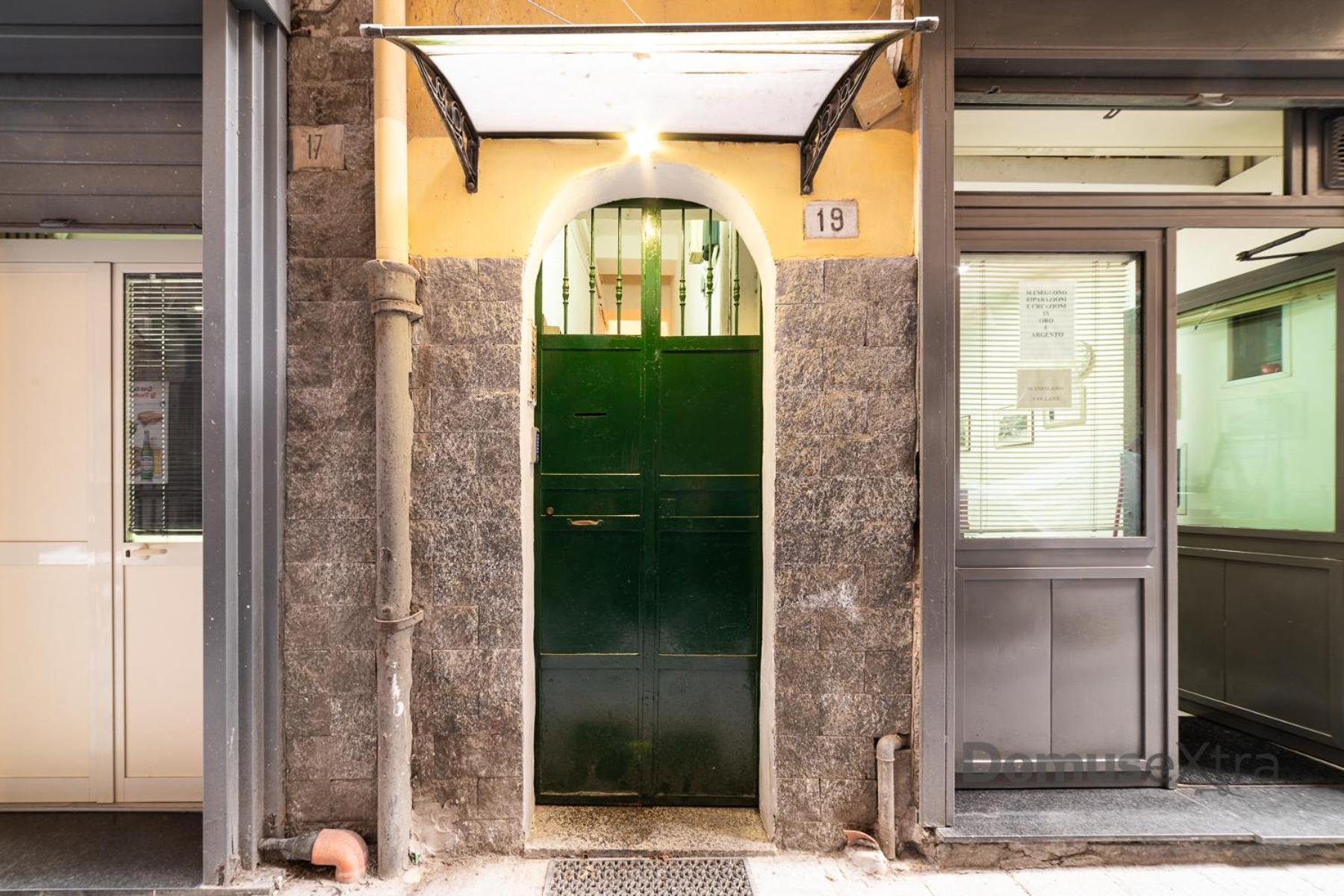 La Casetta Agli Orefici By Domusextra Naples Exterior photo